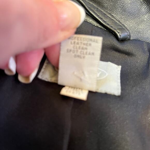 Old Navy Black Genuine Leather Blazer - Picture 10 of 12